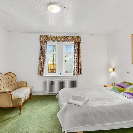 Σπίτι διακοπών 11 Bedroom Cozy In *