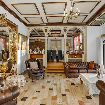 11 Bedroom Cozy In Semesterbostad *